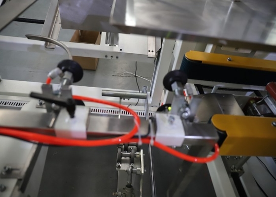 8-12 Pcs/Min Corrugated Box Erector Vertical Case Erecting Machine For Juice Bottle