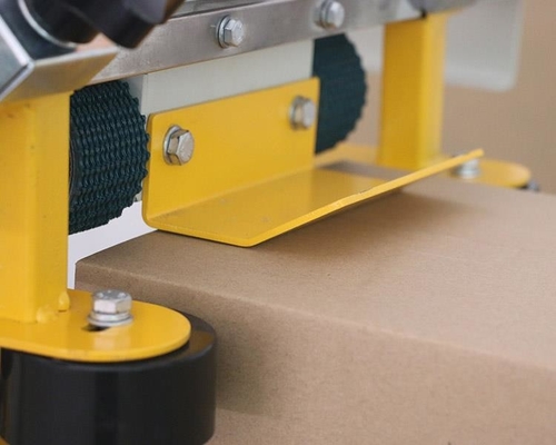 Semi Automatic Bottom Case Sealing Equipment Top Carton Sealer Machine