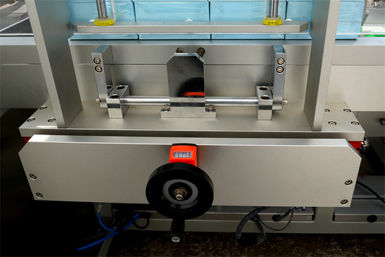 Side Loading 8 Cases/Min Carton Case Packer Compact Box Packer Machine